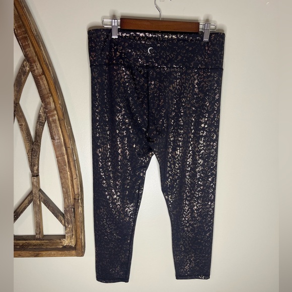 Zyia Black Rose Flake Light N Tight Leggings Size 16-18 - Picture 3 of 5